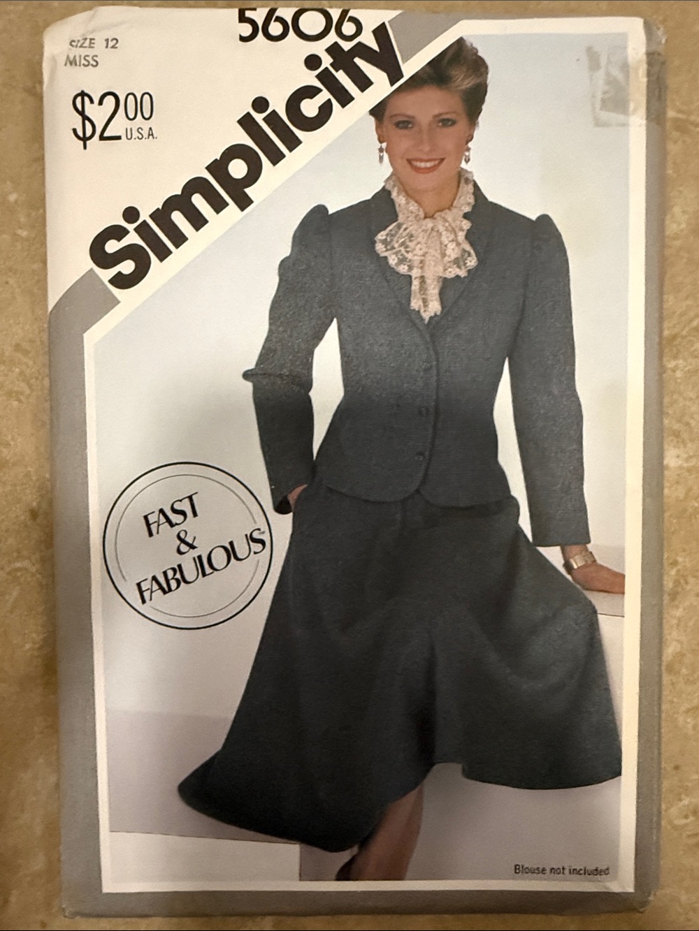 Simplicity Women’s Suit Pattern